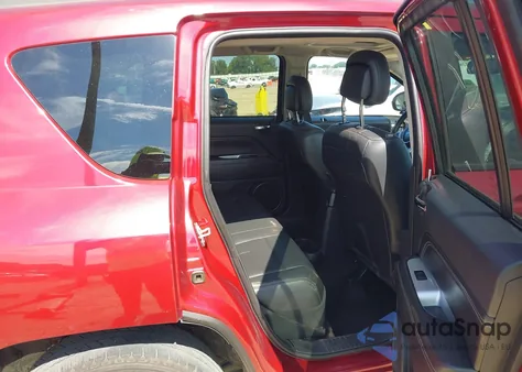 2017 Jeep Compass High Altitude 4X4 from USA, damaged, VIN 1C4NJDEB9HD176263